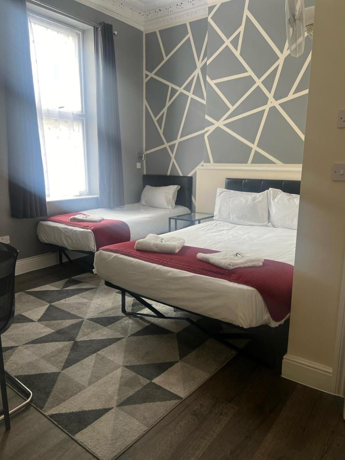 Saba Rooms And Apartments London Exteriör bild